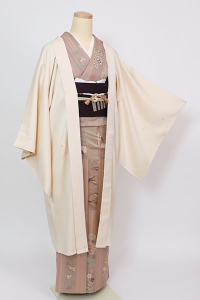 銀座【E-1523】羽織 刺繍 鳥の子色 桜の図(反端付)(Ｎ)