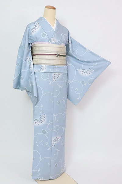 Japanese style  kimono 正絹　小紋　菊唐草