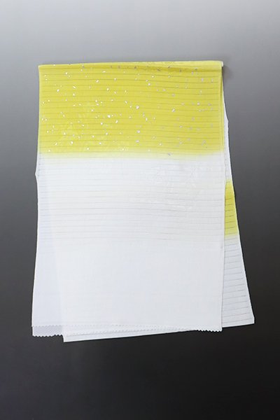 【G-1953】京都衿秀 絽 帯揚げ 白色×刈安色 横段に切箔散らし