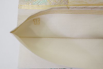 銀座【L-6267】西陣 川島織物製 絽 袋帯 練色 市松に秋草文（落款入