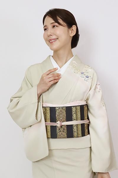 銀座【L-6277】西陣 陰山織物製 箔屋清兵衛 袋帯 横段に名物裂文