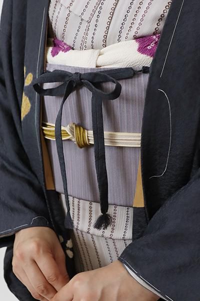 銀座【E-1615】絞り染め 羽織 藍鉄色 兎の図（羽織紐付） - 銀座