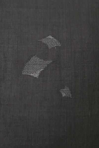 銀座【A-3706】結織苑製 結城玉紬 墨色 色紙文（反端・紙札付