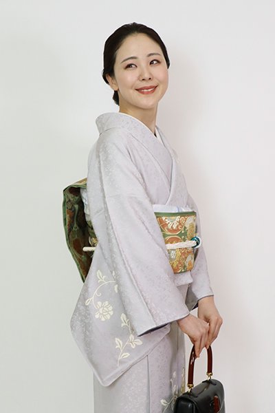 銀座【L-6484】西陣 川島織物製 本袋帯 松葉色 轡牡丹唐草文（落款入