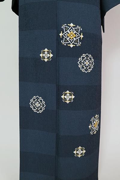 銀座【B-3312】きもの英製 刺繍 付下げ 深い留紺色 変わり段に