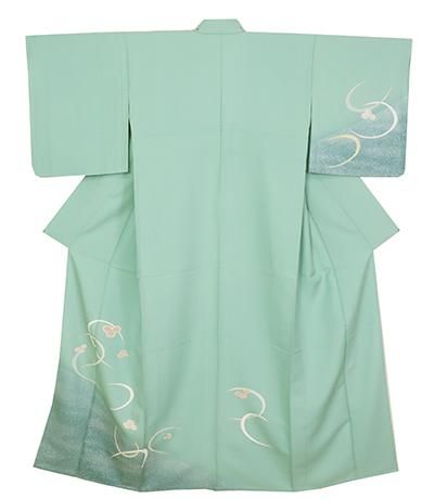 あおき【B-3383】（細め）単衣 訪問着 青磁色 蝋叩きに花の図（反端付