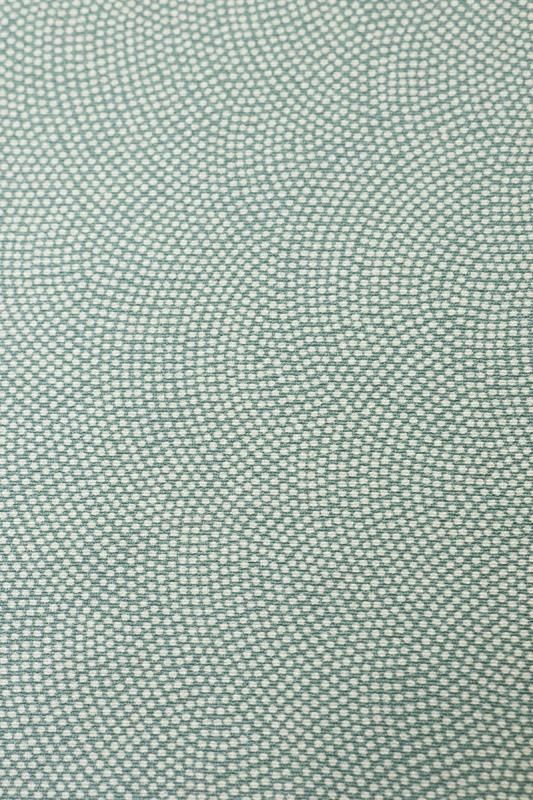 銀座【C-2486】 （L・広め）単衣 繍一ッ紋 江戸小紋 深川鼠色 鮫（反端