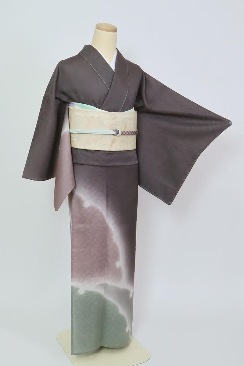 銀座【B-3404】薄物 付下げ 紅消鼠色 大雪輪文 - 銀座きもの青木｜長く大切に着続けて頂きたい上質な着物や帯 |ONLINE SHOP