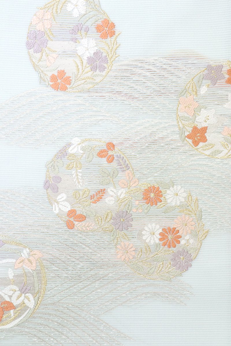 銀座【K-9075】絽 織名古屋帯 淡い白藍色 波に秋草の丸 - 銀座きもの 