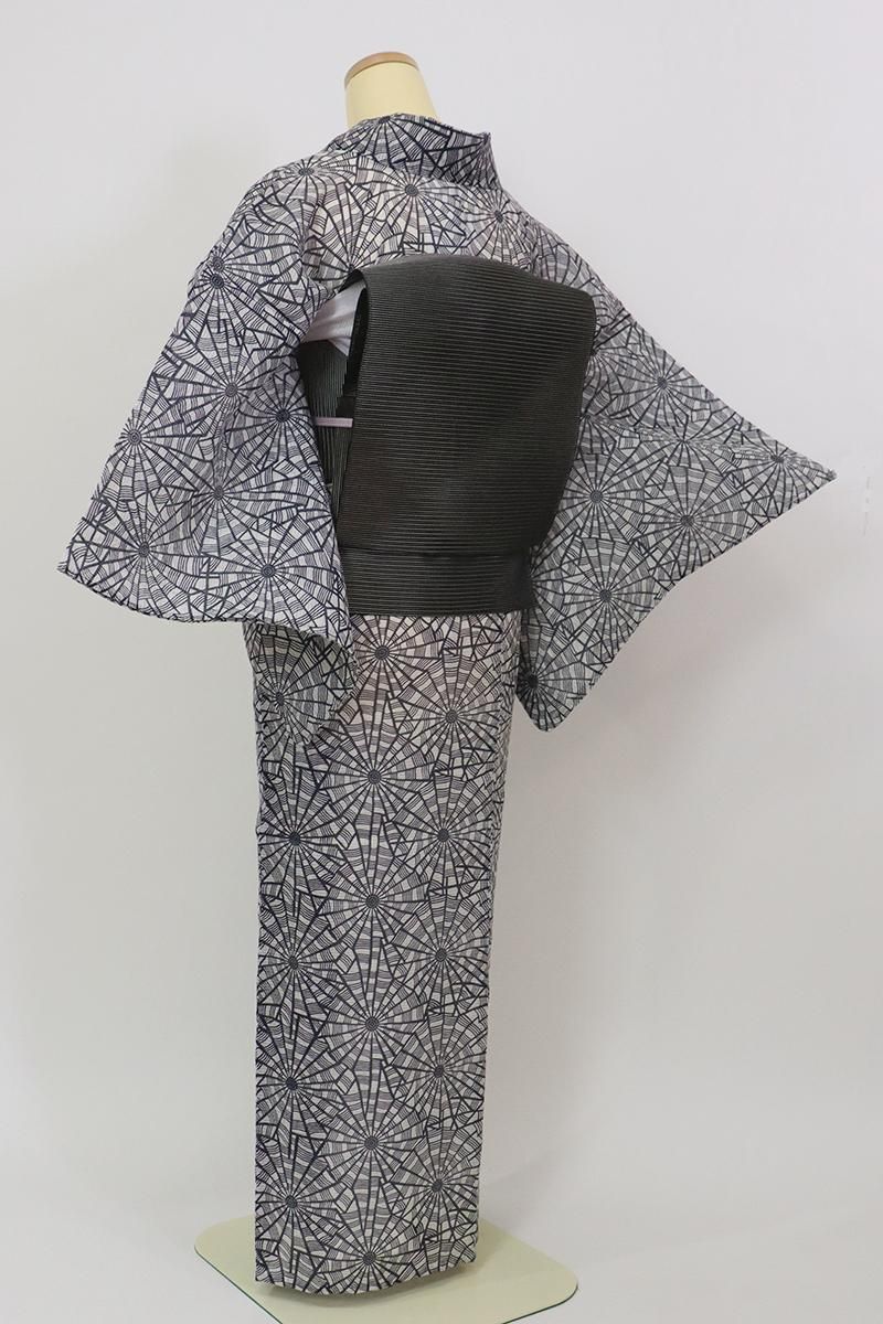 銀座【D-3306】（S）絹紅梅 浴衣 白色×藍鉄色 蜘蛛の巣文