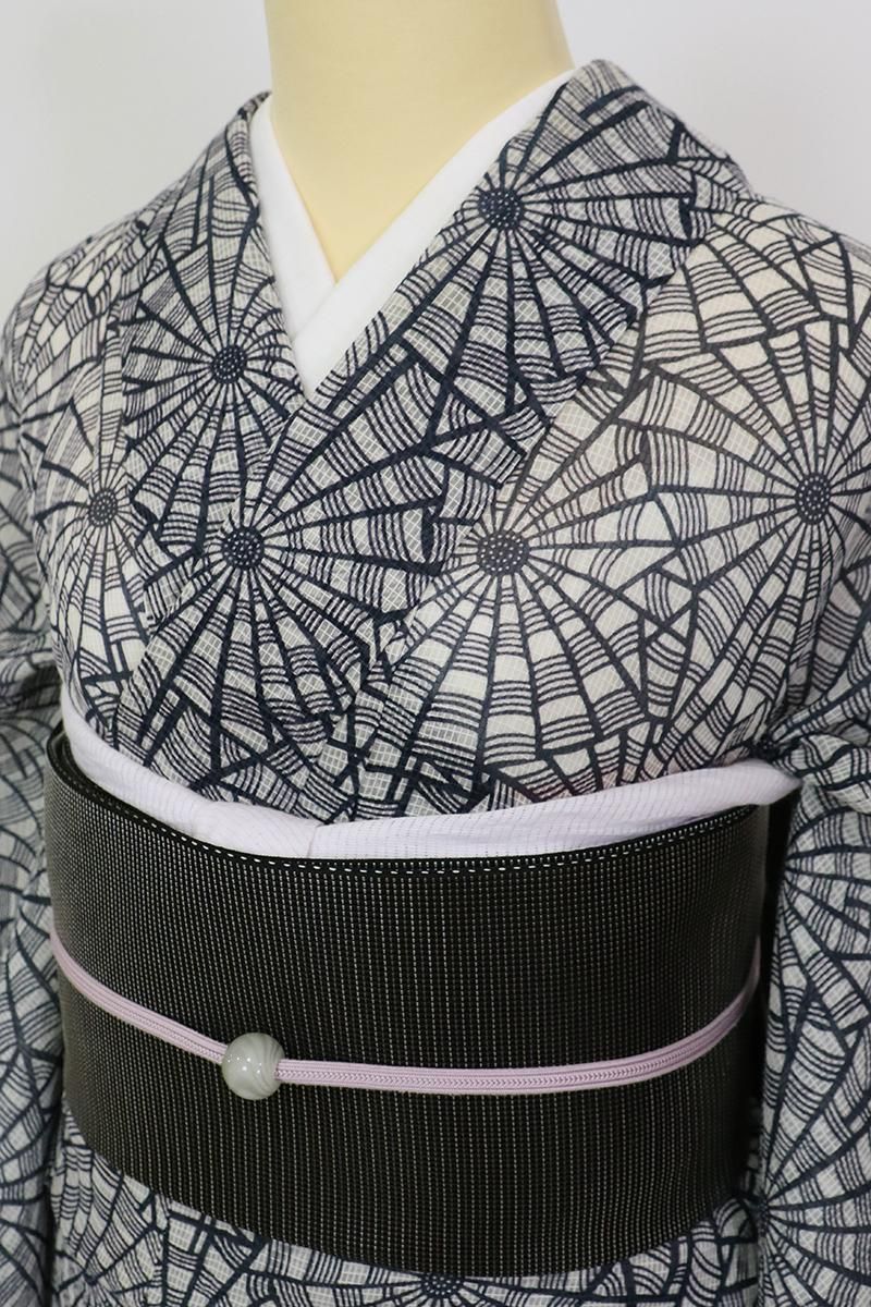 銀座【D-3306】（S）絹紅梅 浴衣 白色×藍鉄色 蜘蛛の巣文