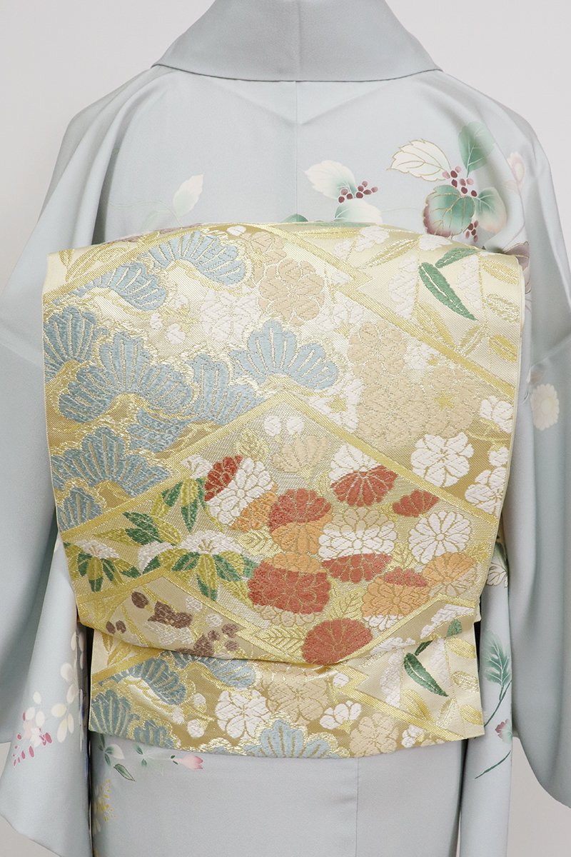 銀座【L-6989】西陣 川島織物製 本袋帯 金色 松皮菱に四季花文（落款入