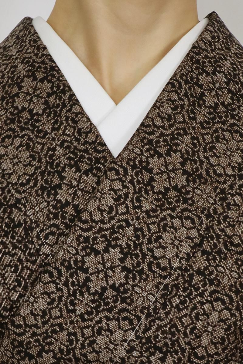 SG-8 本場大島紬 純絹織物 近江松煙染 新品 証紙あり 極美品 無