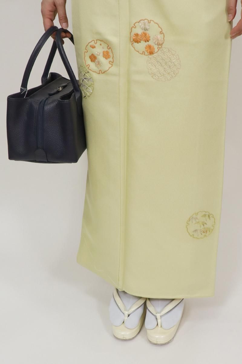 サク 作家物 銀通し 天目織 訪問着 紋なし 刺繍 お仕立て付き【尾峨佐染繍◇銀通し刺繍袋帯】月下美人 黒 白の