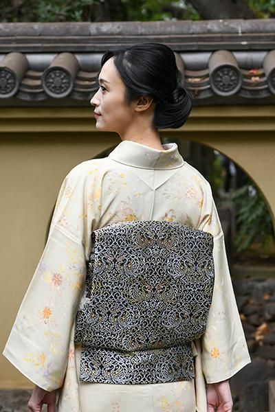 お値下げ 川島織物 鳥や花、花瓶が織られた銀色地の袋帯 着物 - 着物