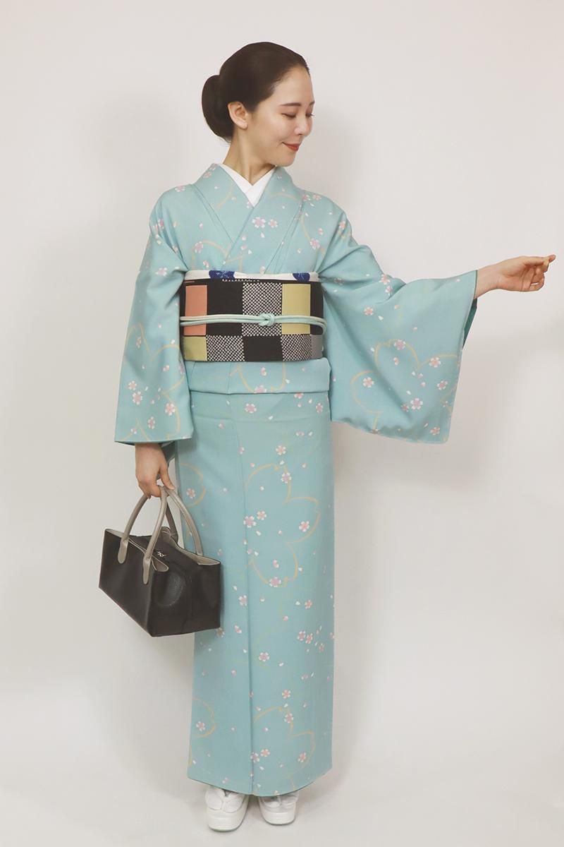 白色 江戸硝子 瓶 古美術 DT432 約 高さ18cm 幅 6cm（楽天