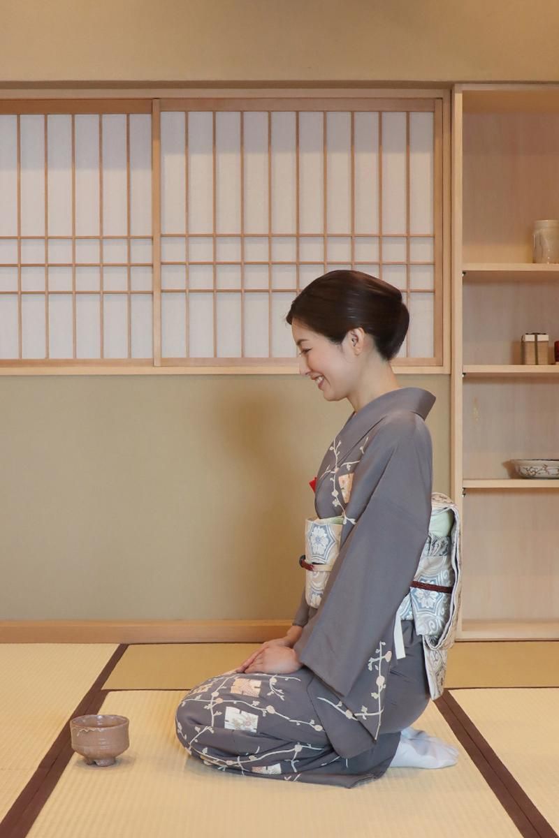 銀座【B-3642】訪問着 鉛色 枝花の格子 - 銀座きもの青木|長く 銀座【B-3642】訪問着 鉛色 枝花の格子 - 銀座きもの青木|長く
