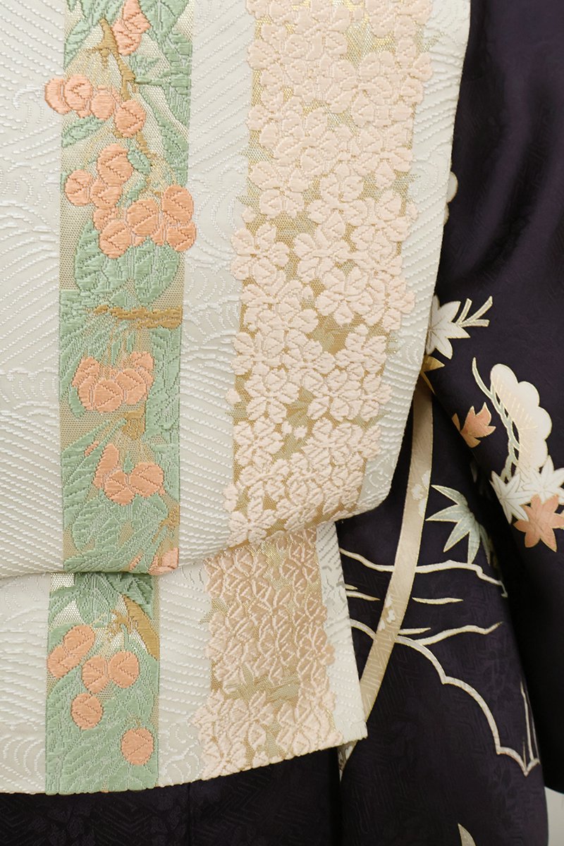 銀座【L-7216】西陣 山口美術織物製 袋帯 生成り色 「献上四季桜文 