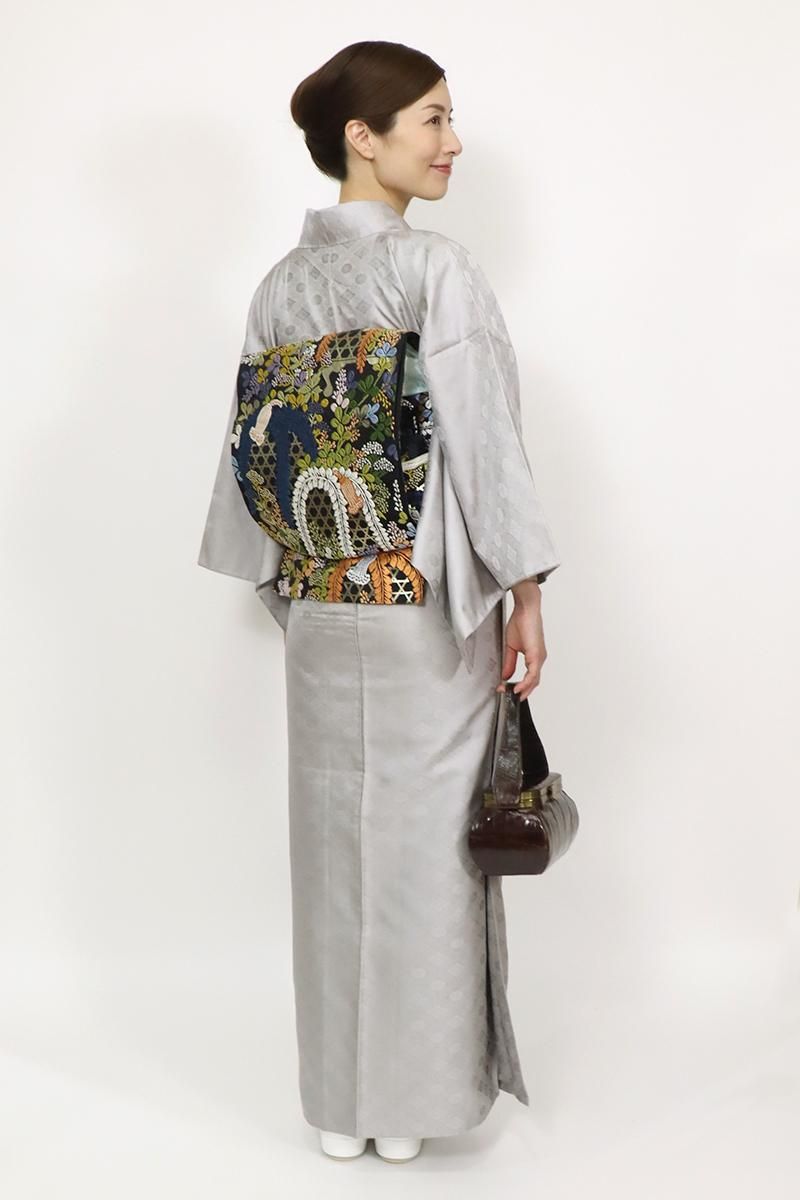 銀座【C-2728】繍一ッ紋 山口弘躬謹製 色無地 潤色 小葵地浜茄子の地紋