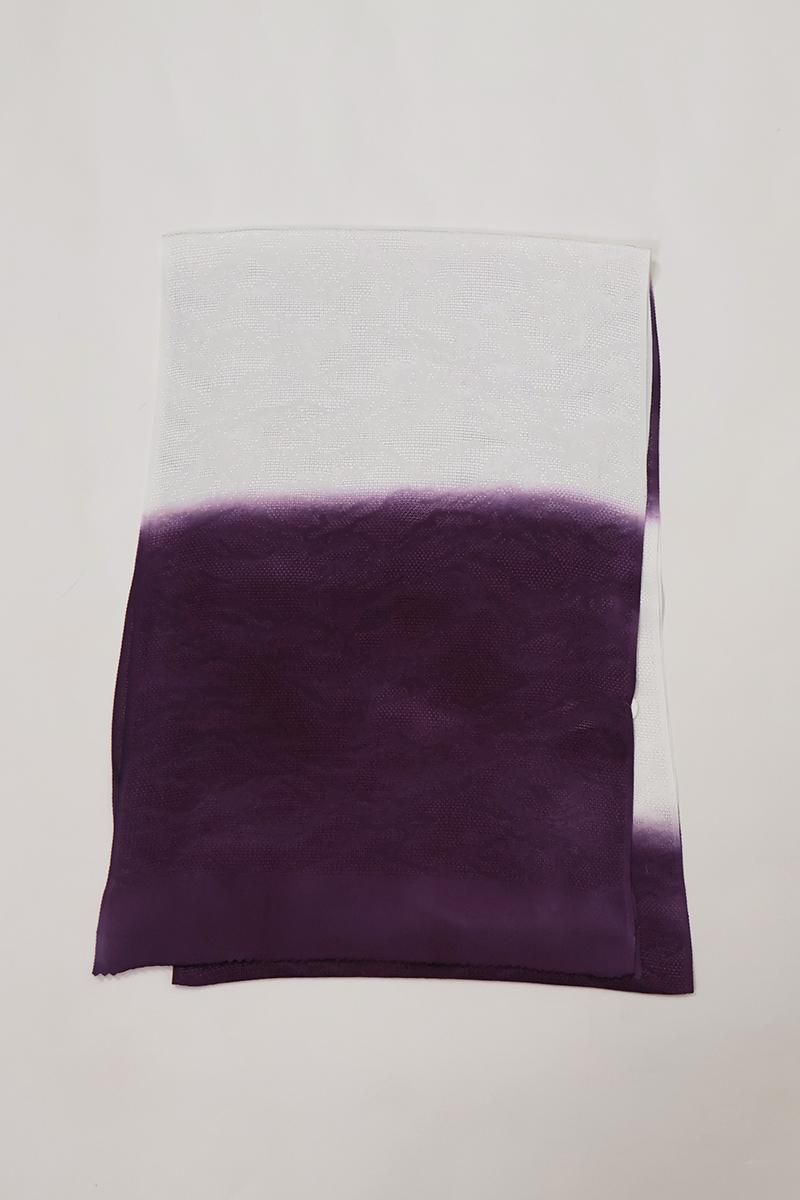 G-2968】衿秀製 紋紗 帯揚げ 唐草文 横段暈かし 深紫色系×白色 - 銀座