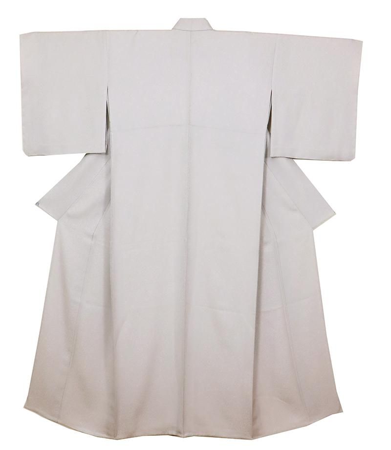 銀座【C-2766】単衣 色無地 薄梅鼠色 花唐草の地紋（反端付）（N