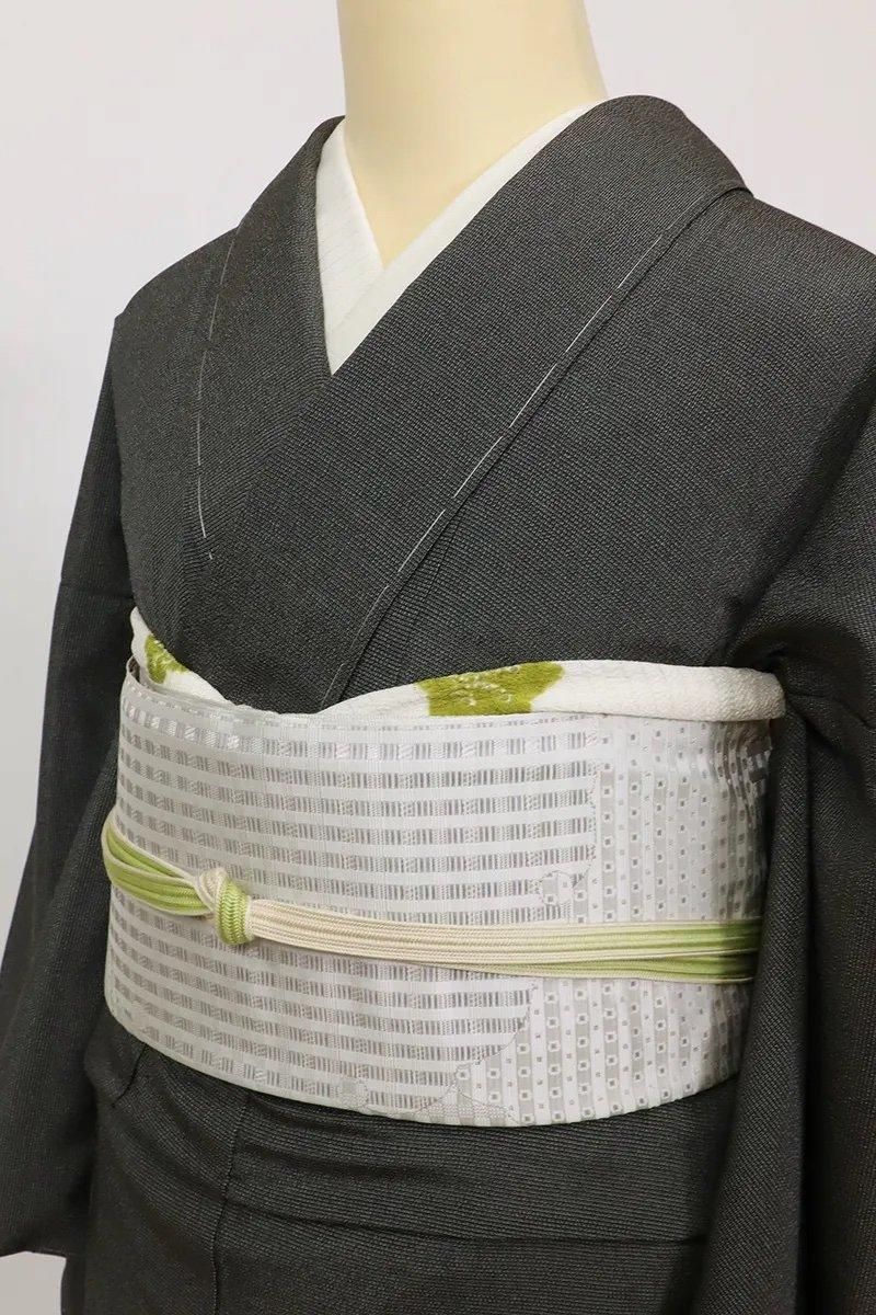 銀座【K-9667-2】本場筑前博多織 八寸織名古屋帯 白梅鼠色 格子