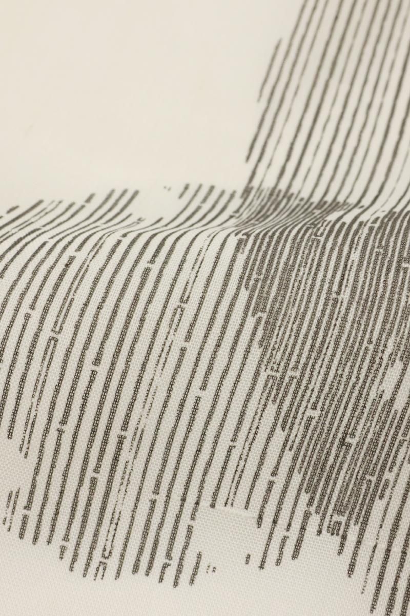 銀座【D-3545】伝統工芸士 白川貞夫作 夏芭蕉地 小紋 象牙色 雪輪文