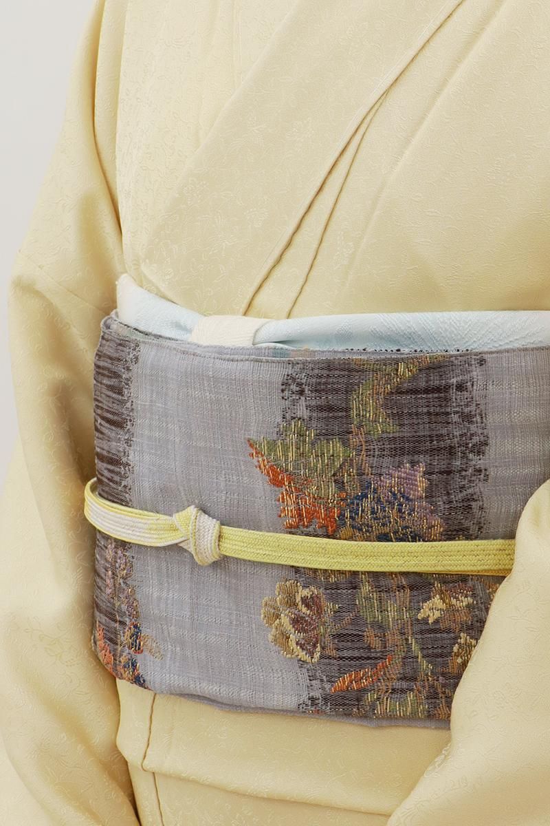 渡文袋帯 銀座【L-7554】西陣 渡文製 袋帯 暁鼠色 斜め段に更紗花文（落款