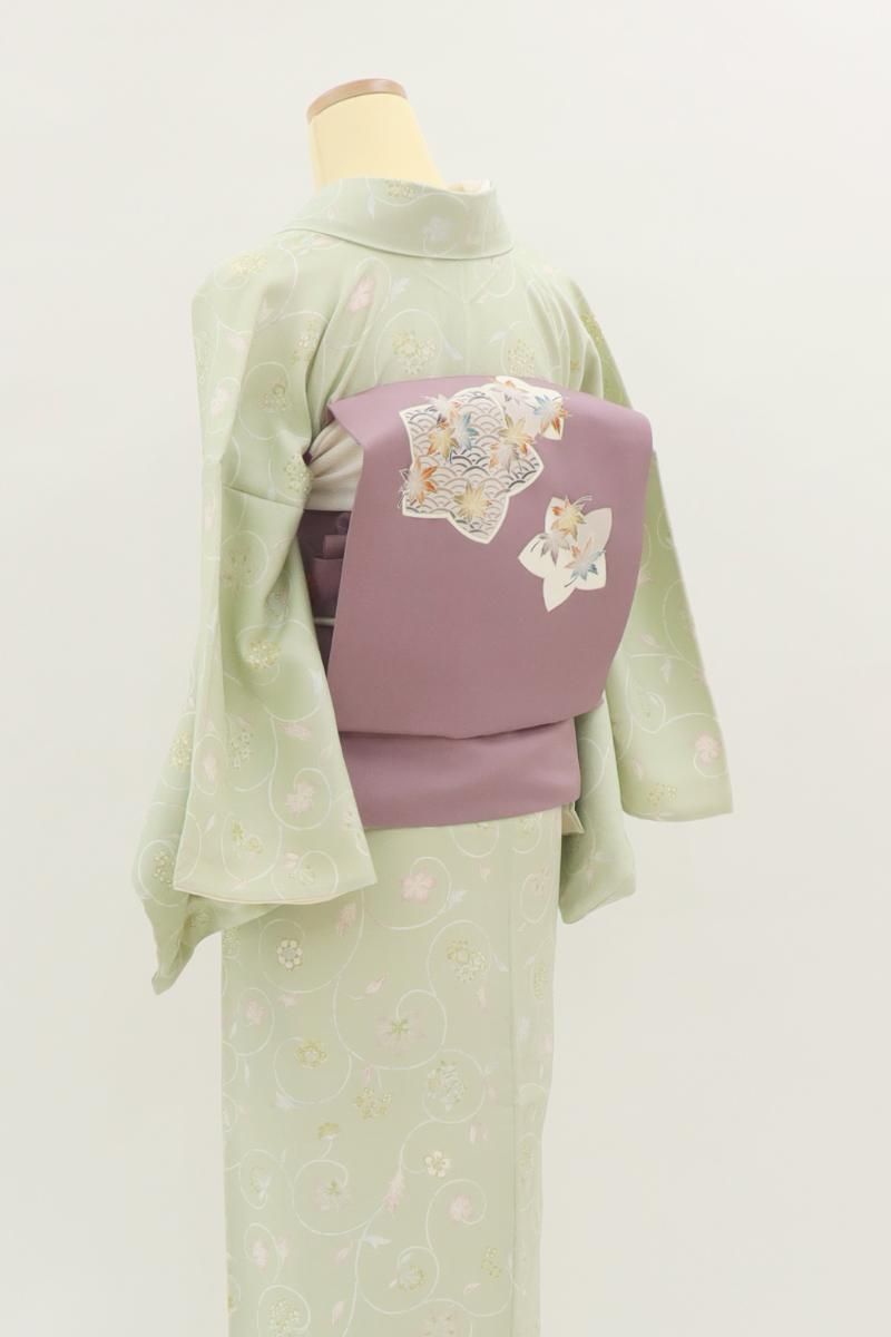 名古屋帯 塩瀬 型染 蝶々に花模様 紺藍色 しつけ糸 O-5296 名古屋帯 塩瀬 型染 蝶々に花模様 紺藍色 しつけ糸 O-5296