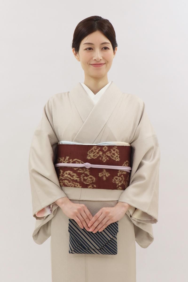 銀座【L-6596】紬地 刺繍 洒落袋帯 白橡色 花文 - 銀座きもの
