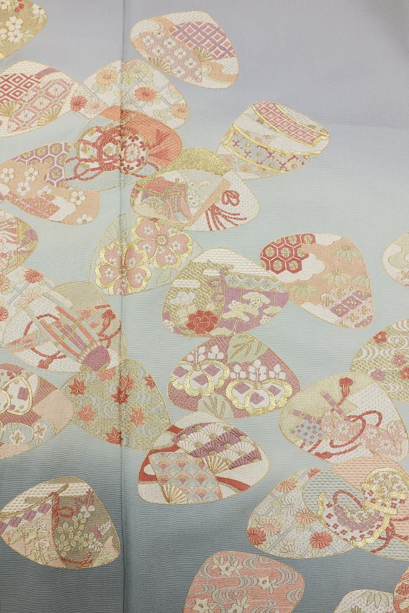 銀座【B-3822】染一ッ紋 刺繍 色留袖 水色系 貝合わせ文(反端付 銀座【B-3822】染一ッ紋 刺繍 色留袖 水色系 貝合わせ文(反端付
