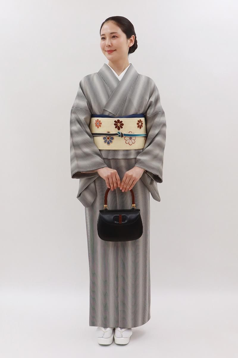 小紋 モノトーン リーフ模様 菊花 着物 071t