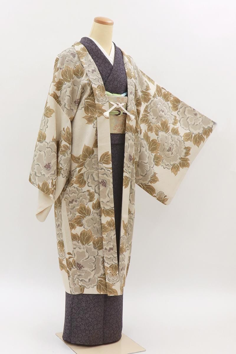 銀座【E-2121】羽織 ベージュ系 牡丹の図（反端付） :身丈106/裄72