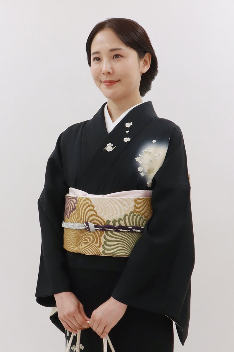 銀座【L-7757】西陣 河合美術織物製 袋帯 金色 花文（落款入） - 銀座きもの青木｜長く大切に着続けて頂きたい上質な着物や帯 |ONLINE  SHOP