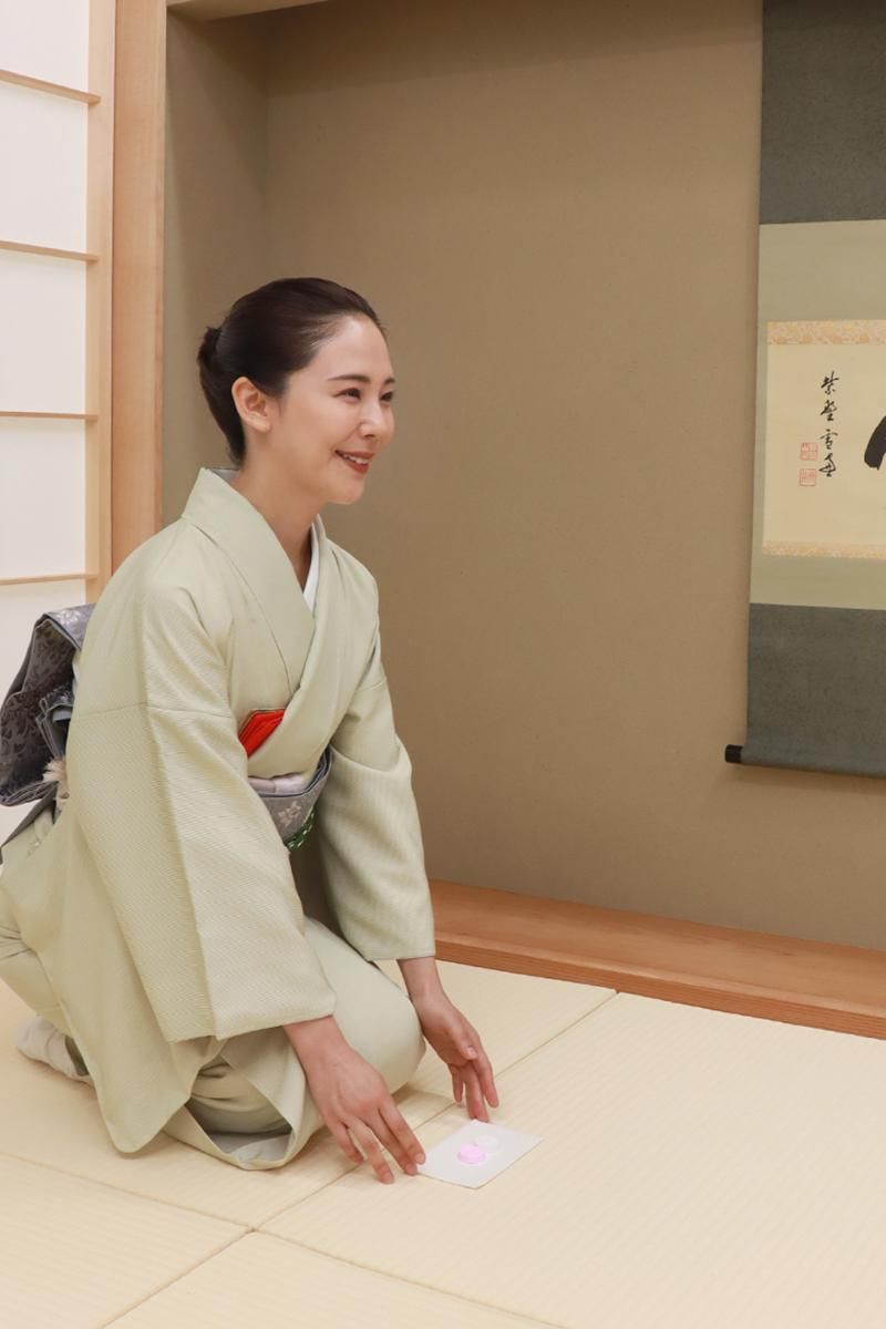 銀座【C-3000】江戸小紋 緑色系 万筋（反端付）（N）:身丈158.5/裄66