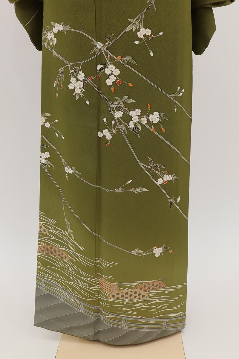 きものヱビス □市松に桜模様 縮緬地 訪問着 身丈159cm、裄67cm