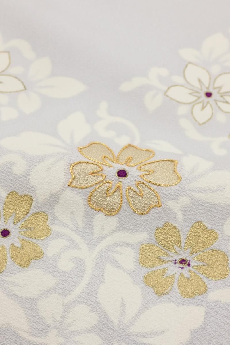 銀座【B-4054】訪問着 銀鼠色 花唐草の菱に桜の花弁（落款入） 身丈