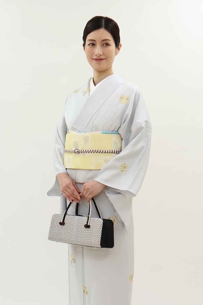 G-3250】衿秀製 利休バッグ 組織りに苧環 黒色系×金色 - 銀座きもの