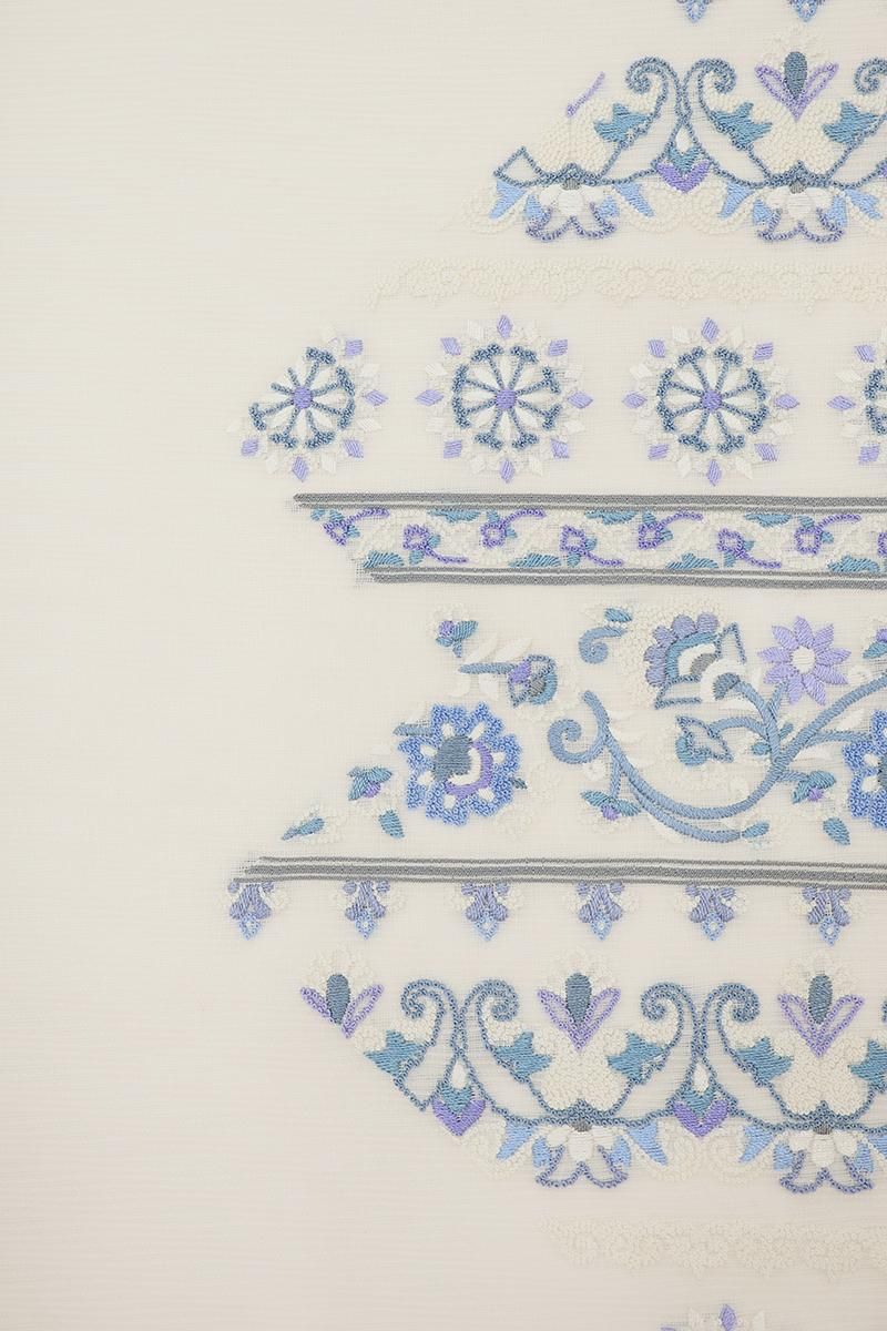 刺繍 色味の良い 上品なデザイン 一つ紋 付下げ 正絹 AK-4216