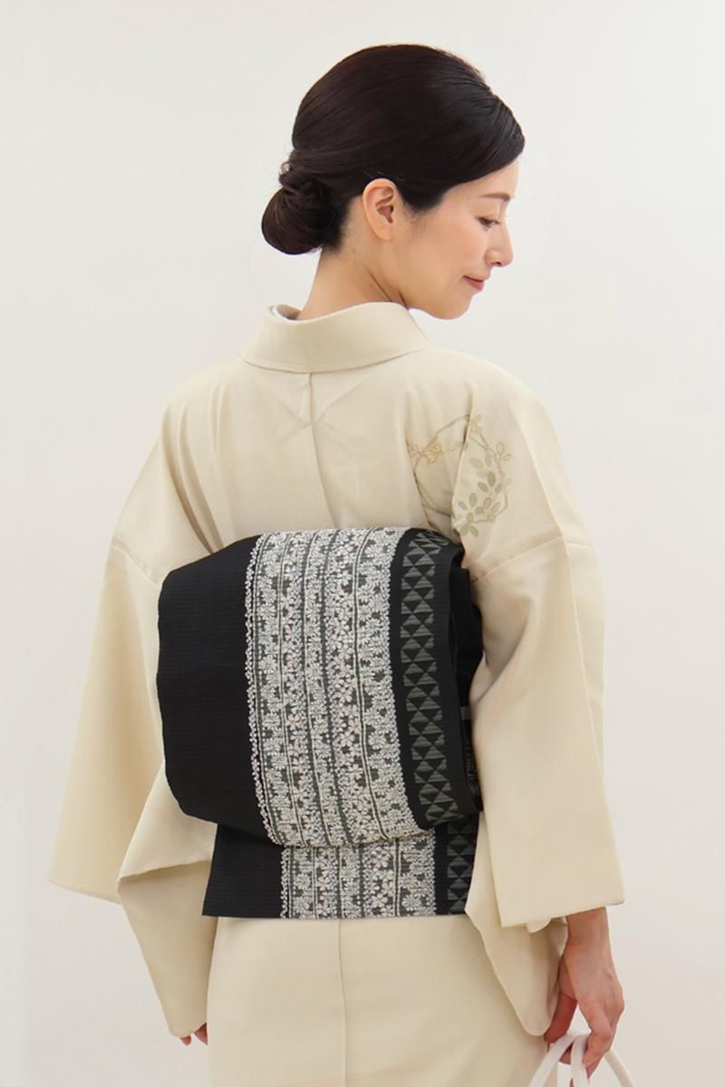 銀座【L-8200】夏 袋帯 黒色 縞に花文 - 銀座きもの青木｜長く