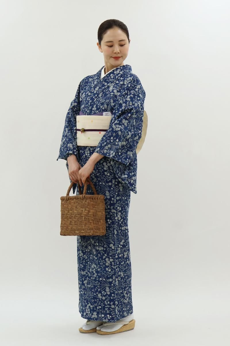 半額sale - タイムセールをお見逃しなく 銀座【D-3787】初山一之助作 花 紺青色 浴衣 綿絽 長板中形藍染 着物・浴衣