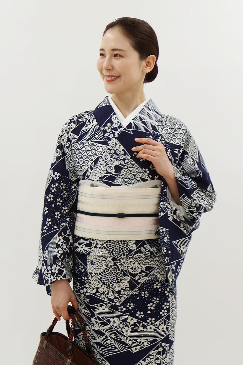 美品  銀座【H-0462】本場筑前博多織 紗献上 八寸織名古屋帯 乳白色 着物・浴衣