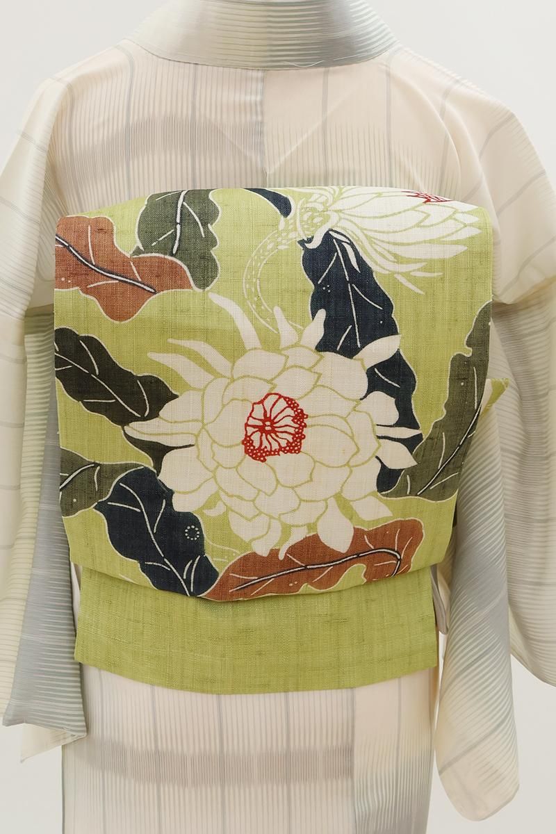 藤の煌めき＊刺繍 くすみブルー 水色 花 春 アンティーク名古屋