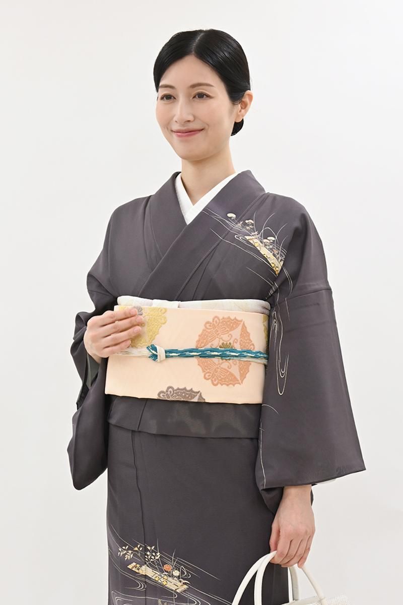 あおき【L-8270】紗 袋帯 赤白橡色 三つ蝶に菊文（銀座越後屋扱い