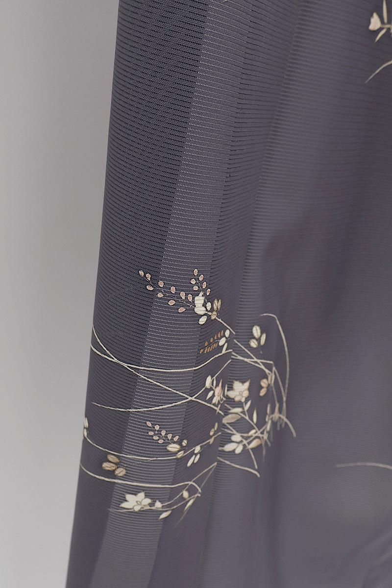 ららピピ未着用に近い！絹絽＊秋草花柄濃紺夏物訪問着１５７ｃｍ裄６９横幅２６ ららピピ未着用に近い！絹絽＊秋草花柄濃紺夏物訪問着