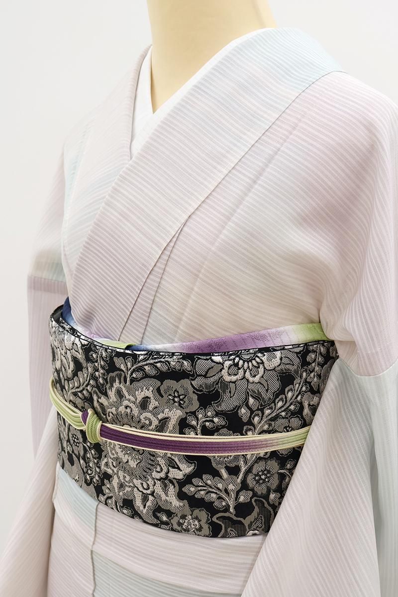 みや様　正絹　引箔　縞に抽象模様　織り出し 九寸名古屋 リサイクル名古屋帯 九寸名古屋帯 織物 開き仕立て 絹 赤 御所車