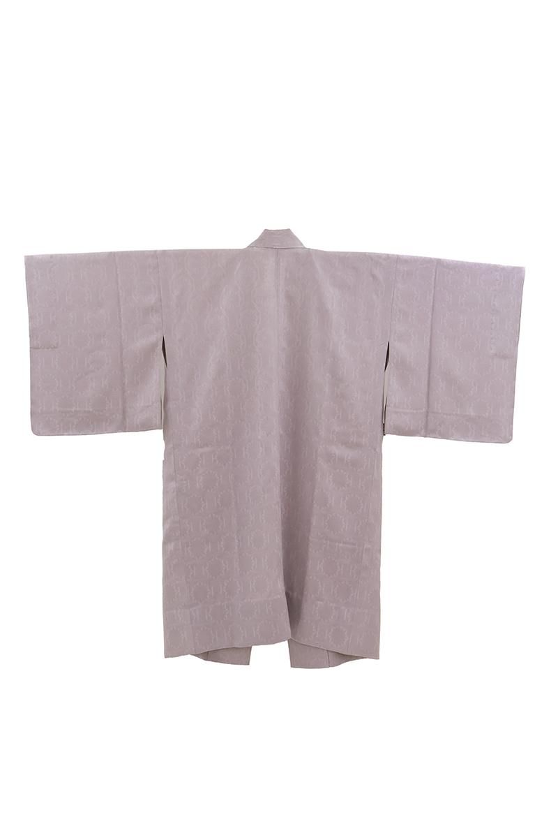 薄紫 銀ラメ入 ぶどう 刺繍 正絹 地紋入 日本製 丹後ちりめん【衿秀 和装庵】 銀座【E-2118】道中着 紫色系 流線暈かしに鳳凰唐草の地紋