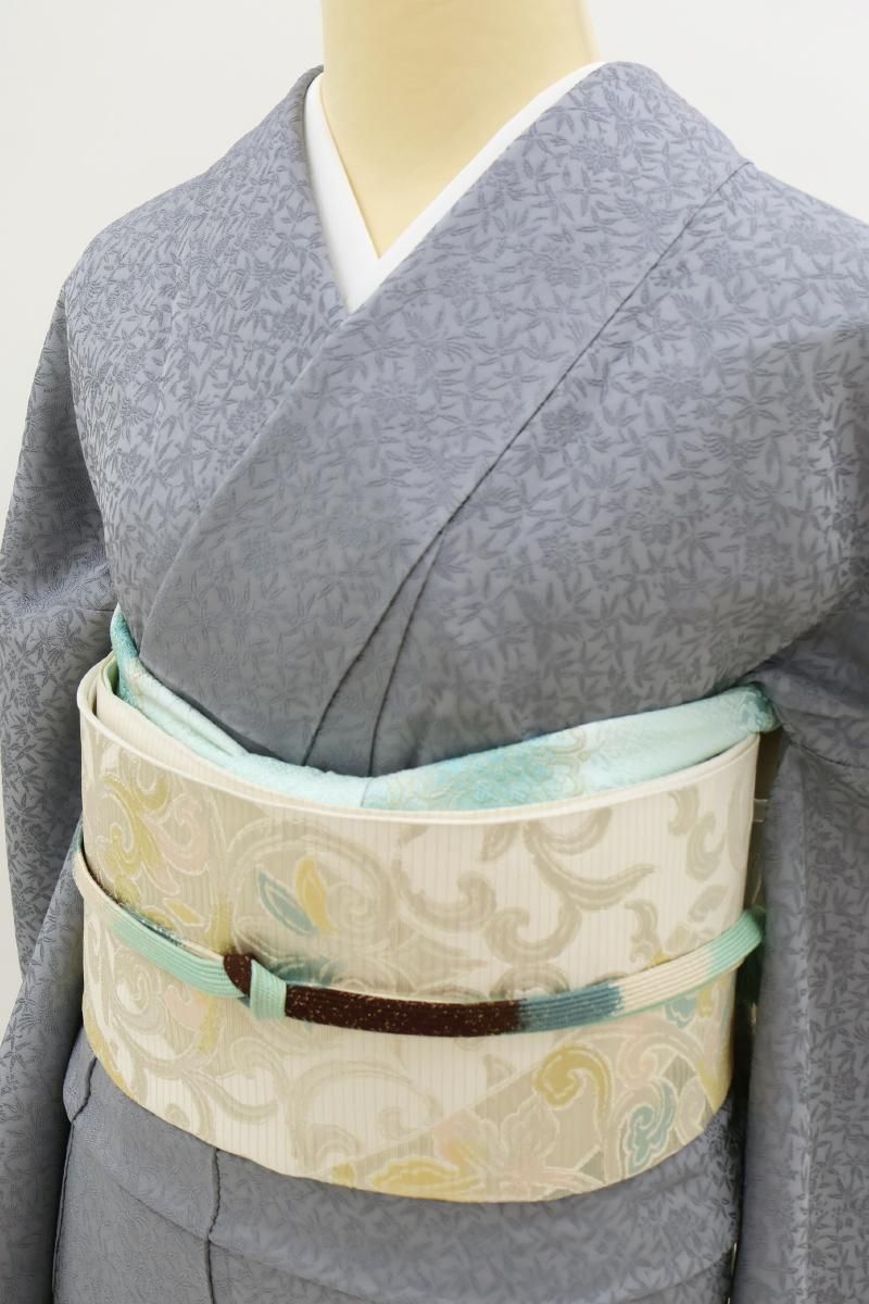 【未使用　しつけ糸付き】　色無地　袷　地紋華やか　桐笹　灰青色 未使用 しつけ糸付き】 色無地 袷 地紋華やか 桐笹 灰青色 袷】青緑色