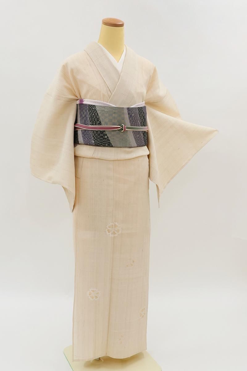 あおき【B-4225】繍一ッ紋 単衣 紬地 刺繍 付下げ 淡い素色 撫子文 :身丈157/裄67.5/細め