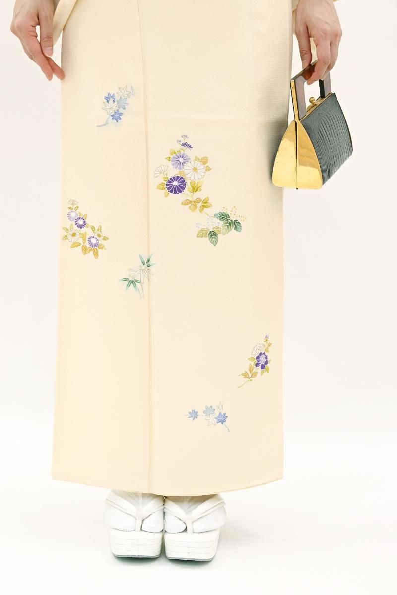 特価！ 新品 桐の花 着物“貴女に注ぐ羨望の眼差し”仕付け糸付 付下げ 2569 新品 桐の花 着物 “貴女に注ぐ羨望の眼差し” 仕付け糸付 付下げ